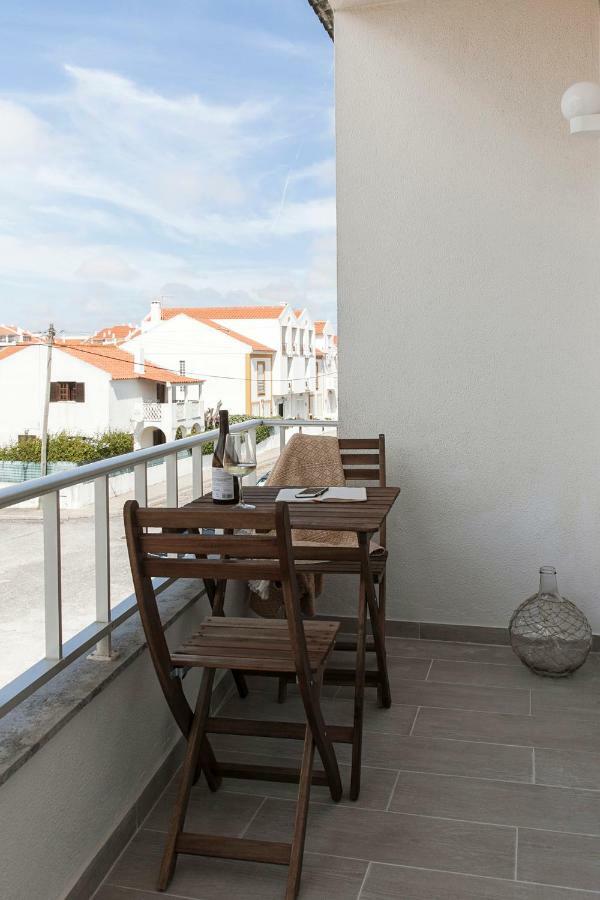 Mare Cheia Apartment